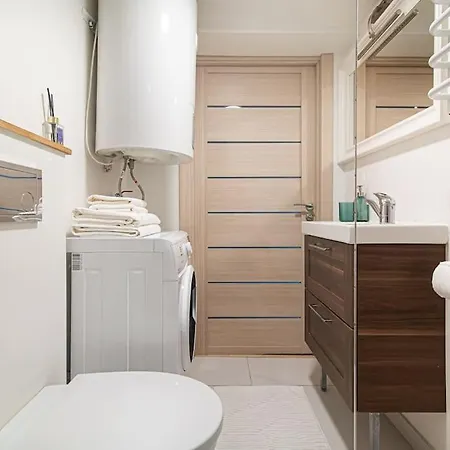 Lovely Loft In Old Town With Free Parking By Urban Rent Вильнюс