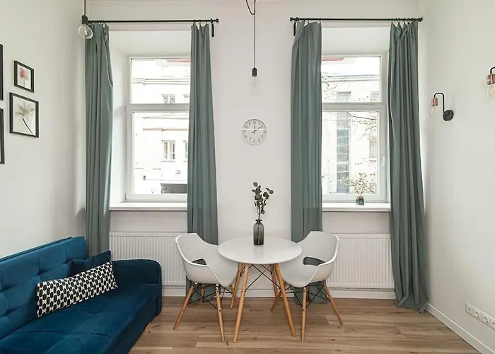 Lovely Loft In Old Town With Free Parking By Urban Rent