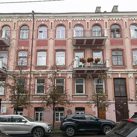 Apartment Lovely Loft In Old Town With Free Parking By Urban Rent *