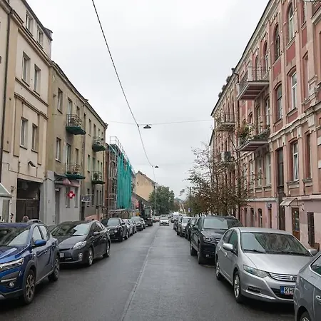 Διαμέρισμα Lovely Loft In Old Town With Free Parking By Urban Rent