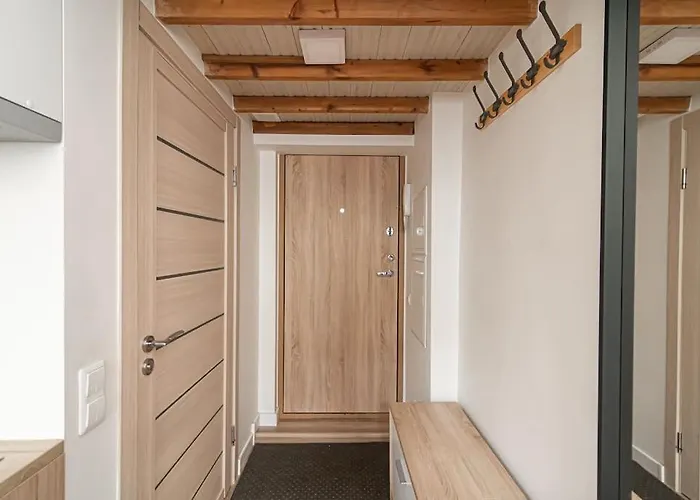 Lovely Loft In Old Town With Free Parking By Urban Rent *